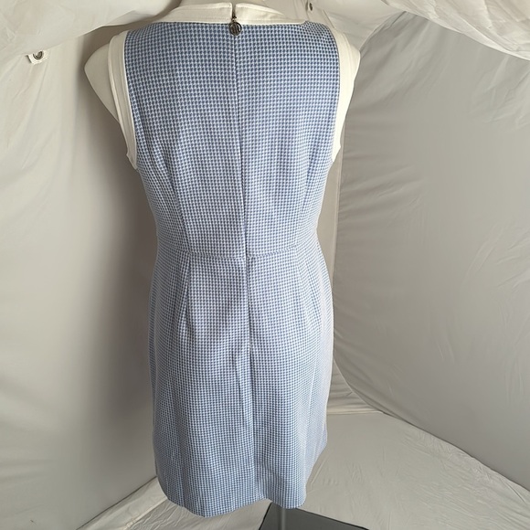 Tommy Hilfiger blue and white check print stretch sheath dress with logo buttons - Picture 4 of 10